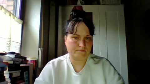 Snapshot of _squirty_pussyyy_ chatting on 06.11.26 Melisa online show from 06.11.26