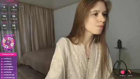Snapshot of _stella_grace_ chatting on 05.22.26 Stella Grace online show from 05.22.26