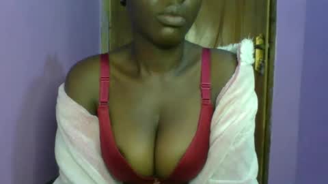 Snapshot of _sweet_gabriella chatting on 04.22.26 Gabriella online show from 04.22.26