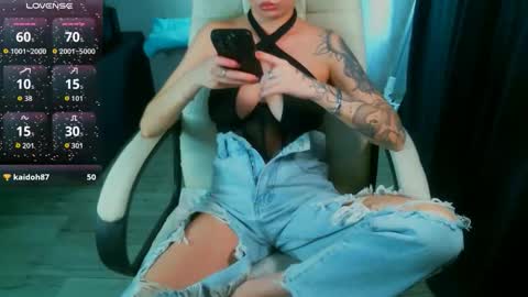 Snapshot of _sweet_ruby_ chatting on 02.20.26 Milana welcome to my world online show from 02.20.26