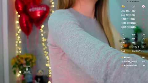 Snapshot of _sweetcams_ chatting on 02.16.26 Dasha online show from 02.16.26