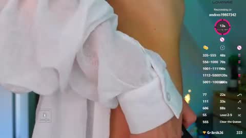 Snapshot of _sweetcams_ chatting on 06.26.26 Dasha online show from 06.26.26