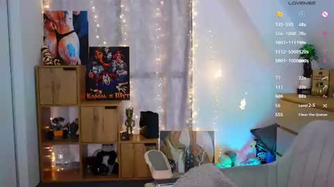 Snapshot of _sweetcams_ chatting on 07.15.26 Dasha online show from 07.15.26