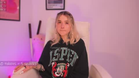 _tammarra_ online show from 04.07.26