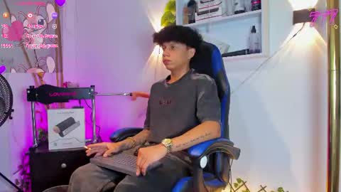 Snapshot of _taylor_black chatting on 06.22.26 Taylor online show from 06.22.26