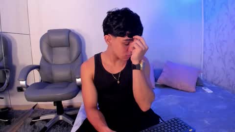 Snapshot of _taylorblack chatting on 01.18.26 _taylorblack online show from 01.18.26