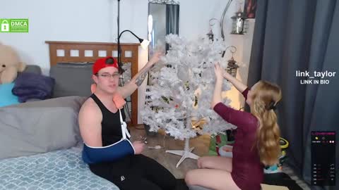 Link Taylor online show from 12.27.24