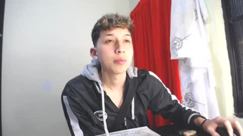 Thomas online show from 01.12.25