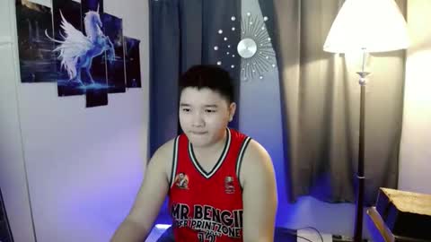 Tom online show from 04.06.26