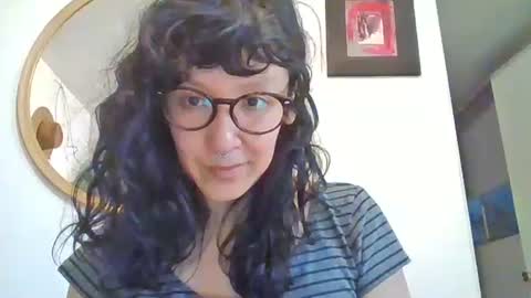 _tutti_frutti_ online show from 12.17.25