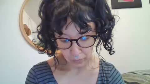 _tutti_frutti_ online show from 12.20.25