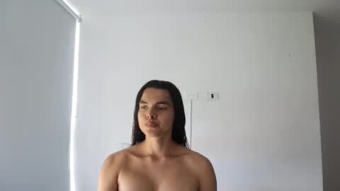 Anastasia Vahos online show from 01.11.25