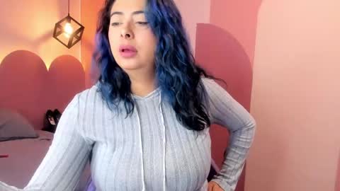 Snapshot of _valeryboobs_ chatting on 05.22.26 _valeryboobs_ online show from 05.22.26