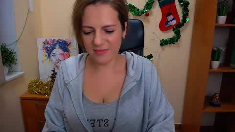 Snapshot of _vanessa_hott chatting on 12.05.24 Vanessa online show from 12.05.24