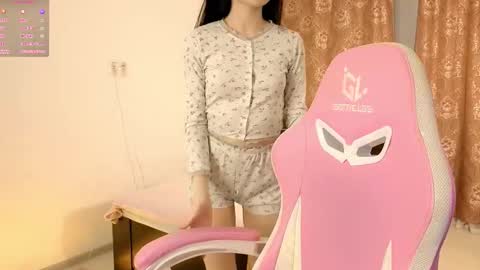 Snapshot of _velvet_doll chatting on 02.17.26 Misa online show from 02.17.26