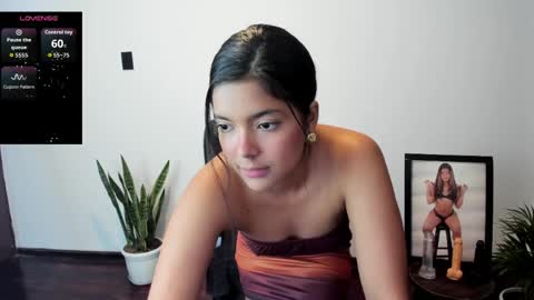 Snapshot of _vicky_sweet chatting on 03.30.26 Vicky online show from 03.30.26