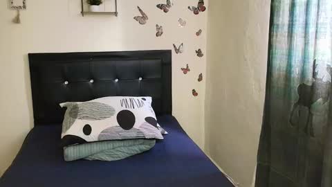 _victoriia_971 online show from 10.29.25