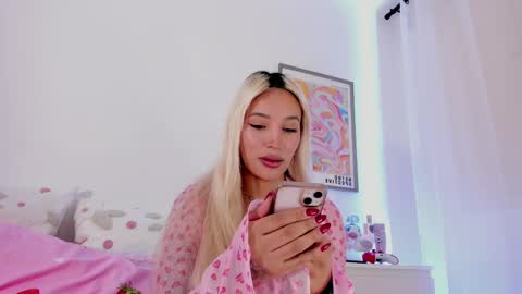   online show from 03.01.25