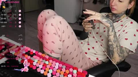 Alis online show from 12.20.25