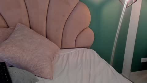  Vix  online show from 01.15.25