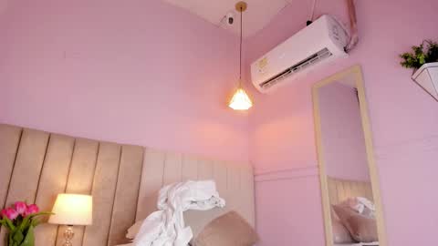 Snapshot of _wendy_x chatting on 02.12.26 _wendy_x online show from 02.12.26