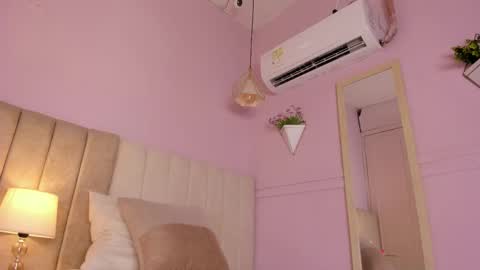 Snapshot of _wendy_x chatting on 02.24.26 _wendy_x online show from 02.24.26