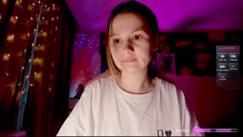 Snapshot of _witch__ chatting on 12.25.24 Enni online show from 12.25.24