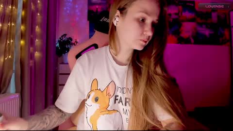 Snapshot of _witch__ chatting on 02.05.25 Enni online show from 02.05.25