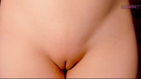 Snapshot of _witch__ chatting on 02.18.25 Enni online show from 02.18.25