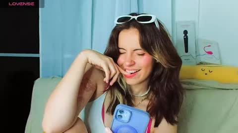 _yourcherrybomb online show from 01.19.25