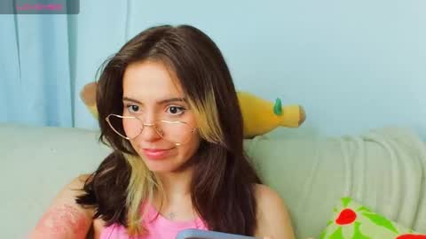 _yourcherrybomb online show from 01.23.25