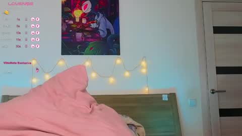 LITTLE FOX online show from 04.04.26