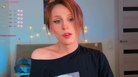 LITTLE FOX online show from 04.10.26