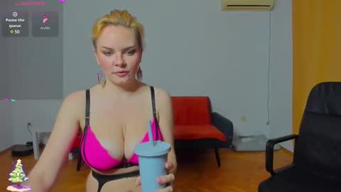 Candice and Mark online show from 12.15.24