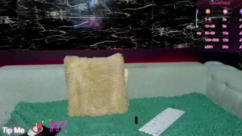 Snapshot of _yoursubmissive_ chatting on 05.20.26 Sasha online show from 05.20.26