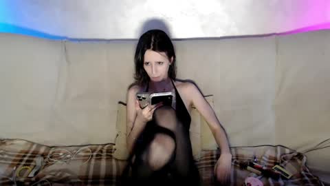 Snapshot of _yummybabes_ chatting on 05.26.26 Nicole Thomas Dave online show from 05.26.26
