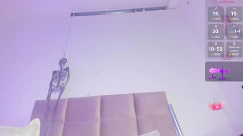  Zoe  online show from 12.07.24