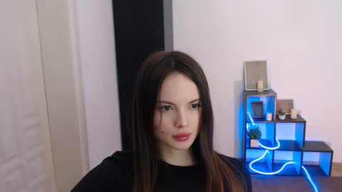 a_ariella_ online show from 01.11.26