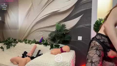 Snapshot of aaalenska chatting on 05.02.26 call me a Goddess online show from 05.02.26