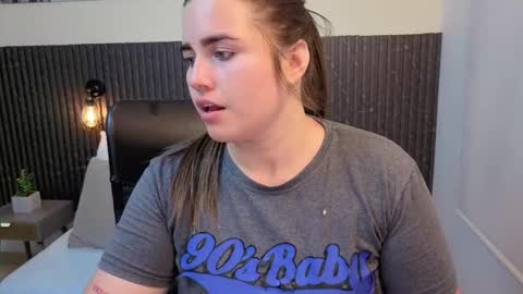 Abby Lee  online show from 03.29.26