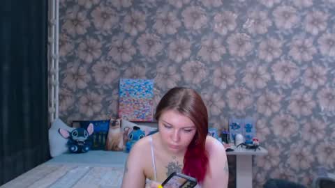 Snapshot of aalicebubble chatting on 05.01.26 Alice online show from 05.01.26