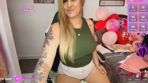 Snapshot of aamanda_queen chatting on 05.15.26 aamanda online show from 05.15.26