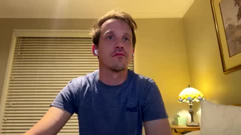 Snapshot of aanal341330 chatting on 10.10.25 Kris online show from 10.10.25