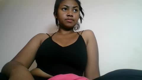 aariciah online show from 11.30.25