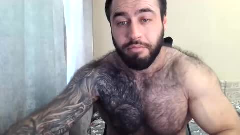 Snapshot of aaron_royal chatting on 05.19.26 Davin tayl online show from 05.19.26