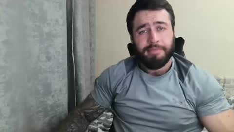 Snapshot of aaron_royal chatting on 05.27.26 Davin tayl online show from 05.27.26