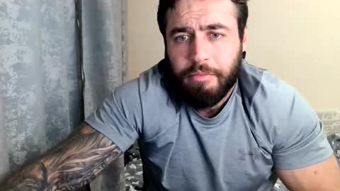 Snapshot of aaron_royal chatting on 06.03.26 Davin tayl online show from 06.03.26