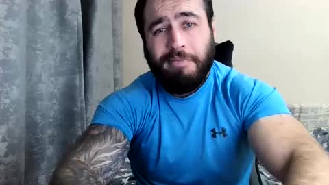 Snapshot of aaron_royal chatting on 06.06.26 Davin tayl online show from 06.06.26