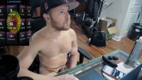 Snapshot of aaron_skye chatting on 02.14.26 Aaron Skye online show from 02.14.26