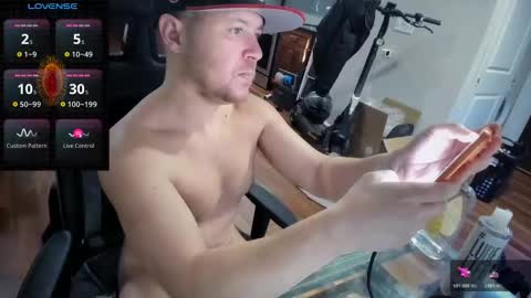 Snapshot of aaron_skye chatting on 02.15.26 Aaron Skye online show from 02.15.26